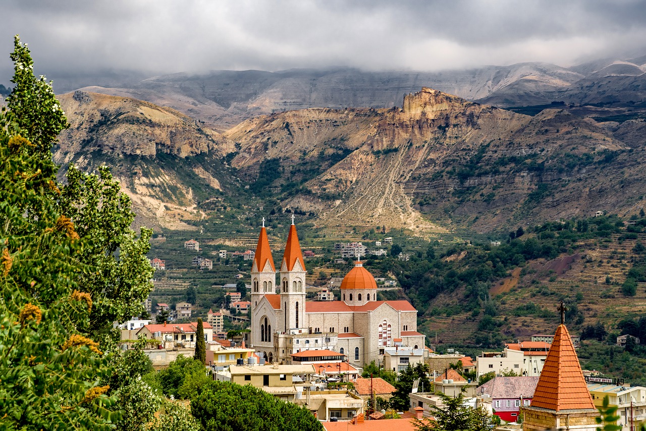 beautiful places to visit in lebanon